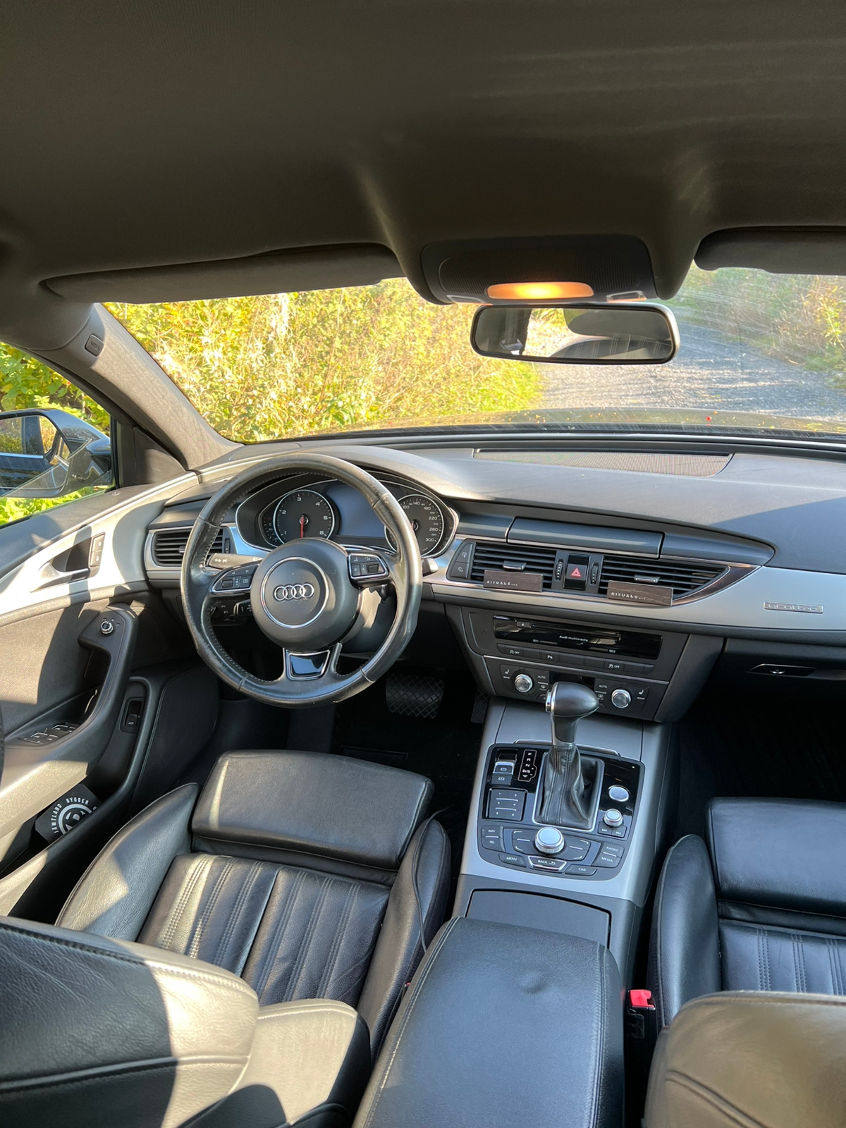 Audi A6 2013, bild 4/5