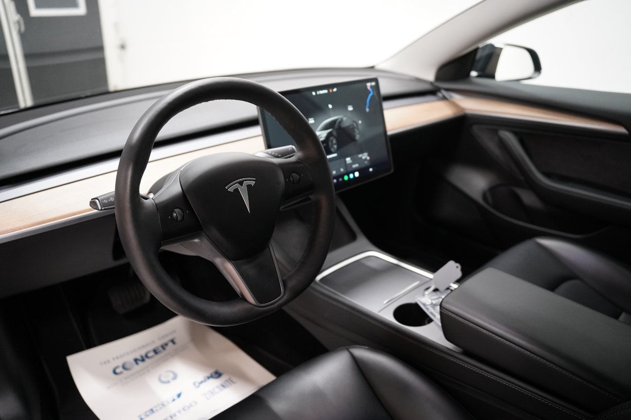 Tesla Model 3 283hk Värmepump 2023, bild 7/10