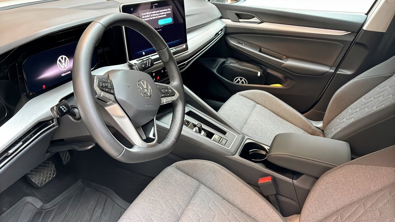Volkswagen Golf 2026, bild 7/10