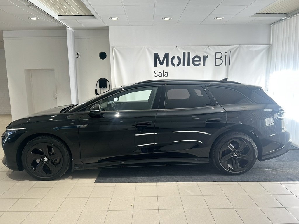 Volkswagen ID.7 Tourer GTX 340hk Drag 2025, bild 3/10