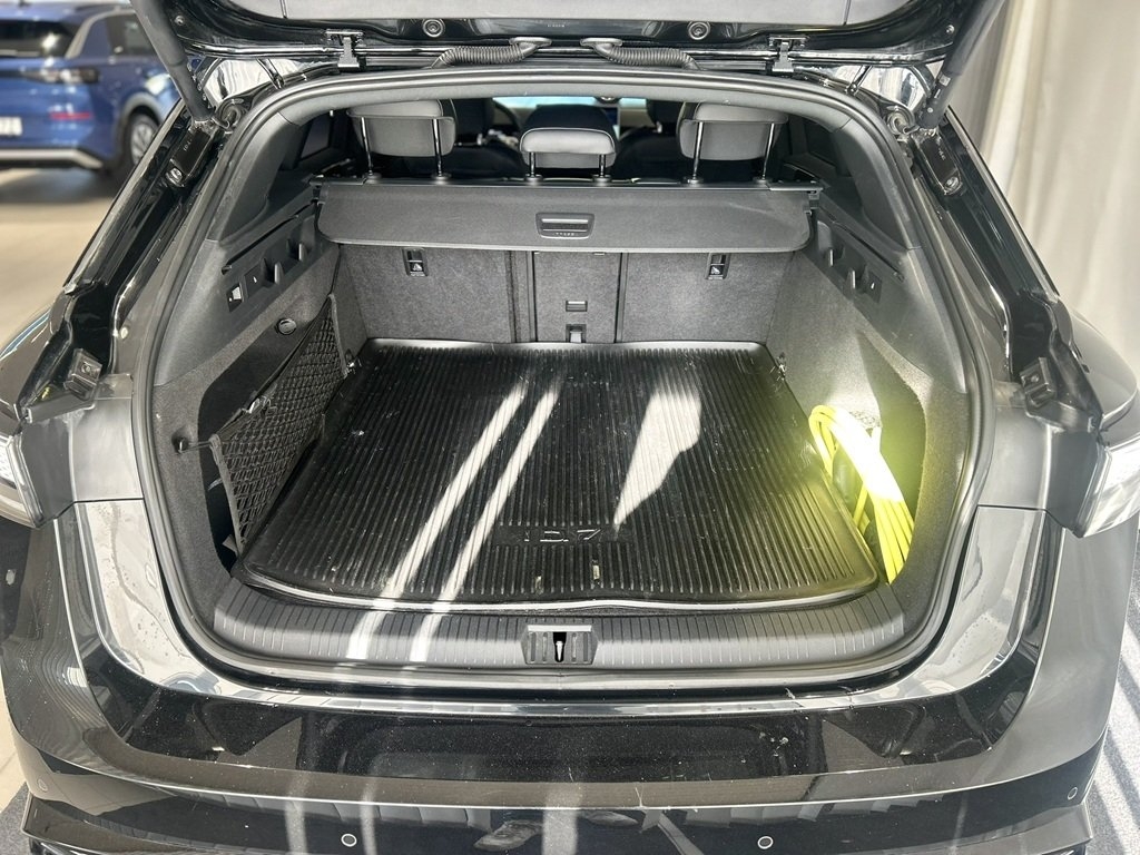 Volkswagen ID.7 Tourer GTX 340hk Drag 2025, bild 7/10