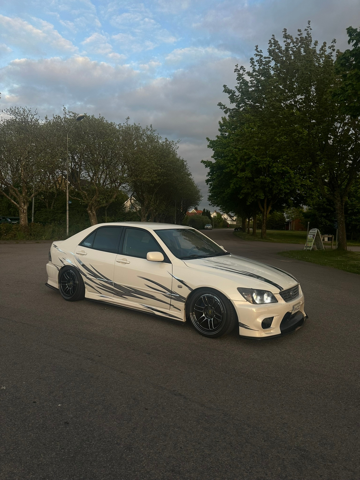 Lexus IS