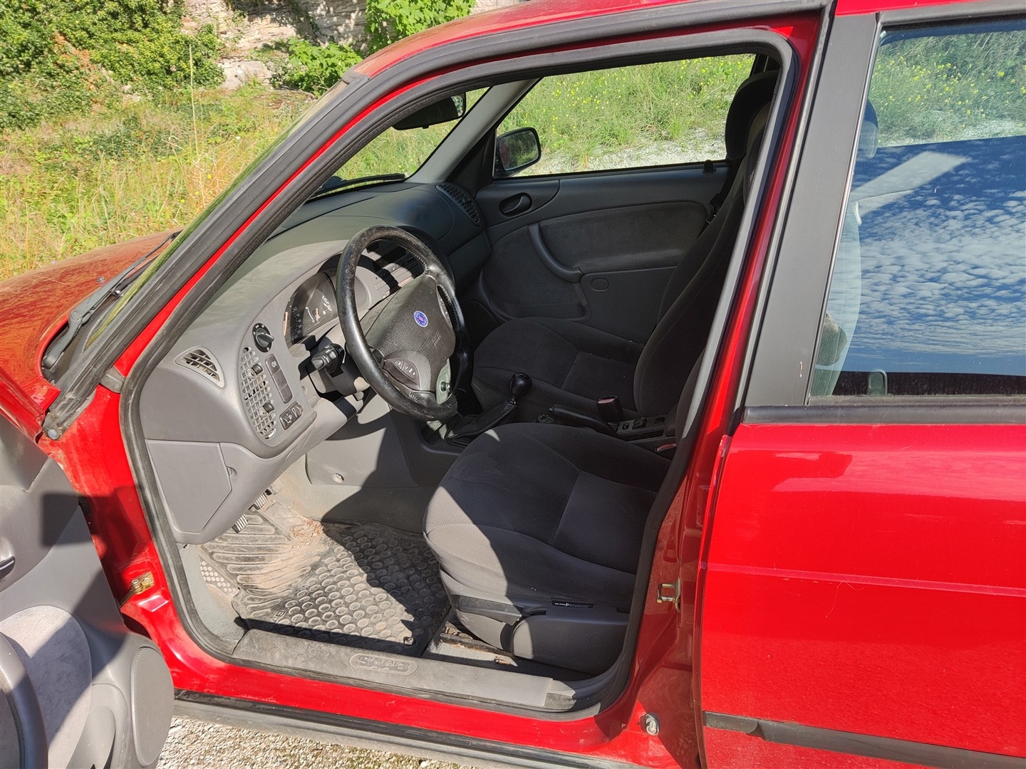 Saab 9-3 5-dörrar 2.0 Manuell 1998, kuva 6/10