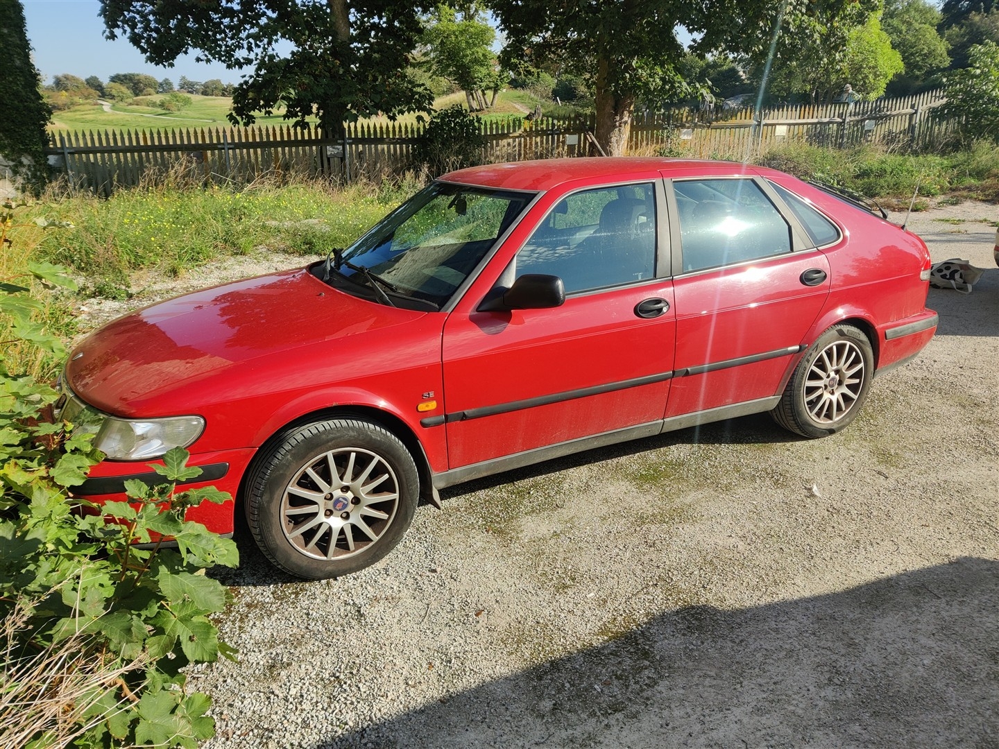 Saab 9-3 5-dörrar 2.0 Manuell 1998, kuva 4/10