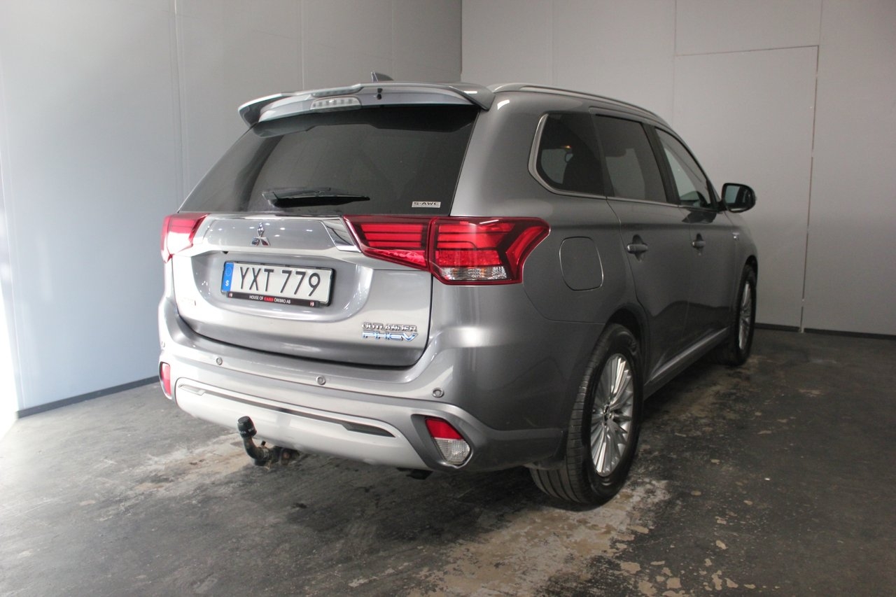 Mitsubishi Outlander 2019, bild 4/10