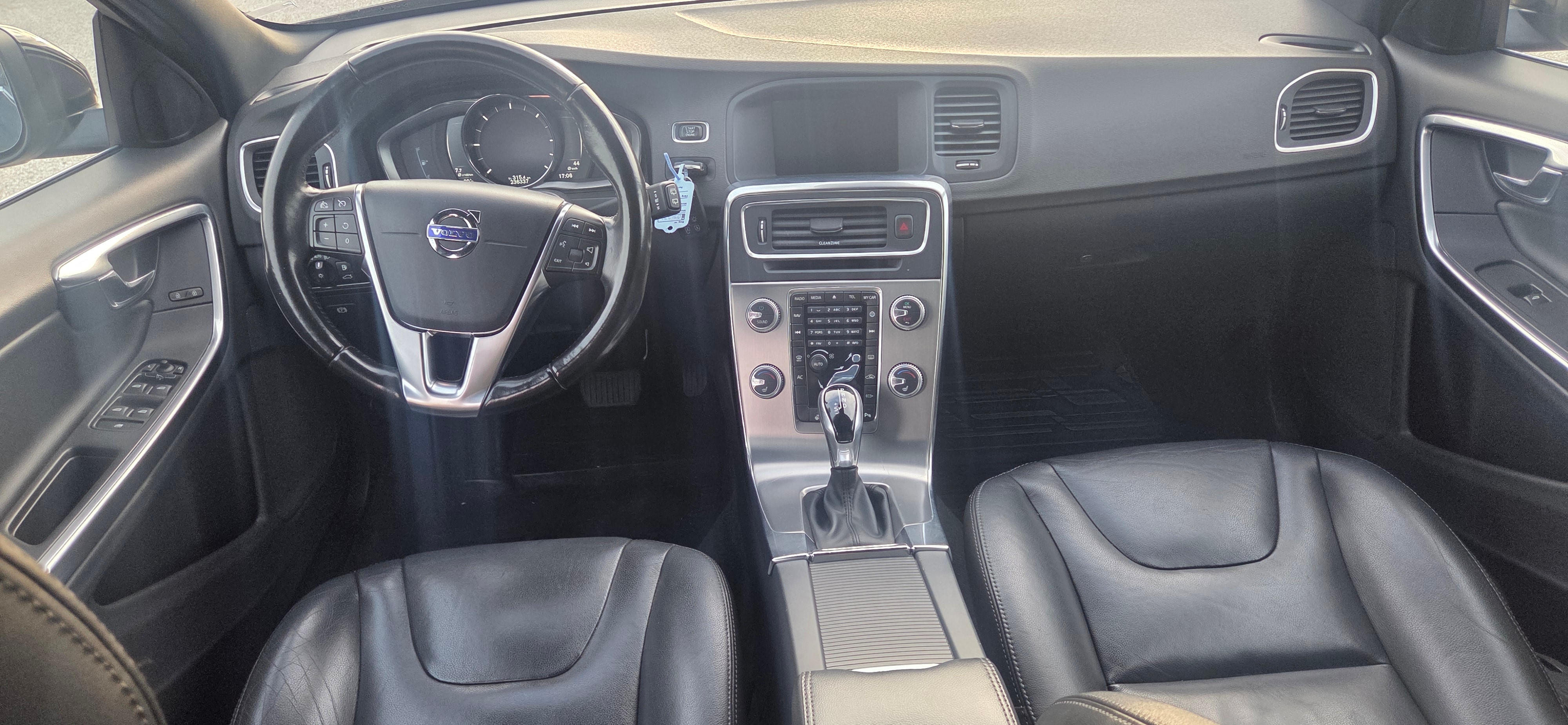 Volvo V60 D4 Geartronic 2017, bild 7/10