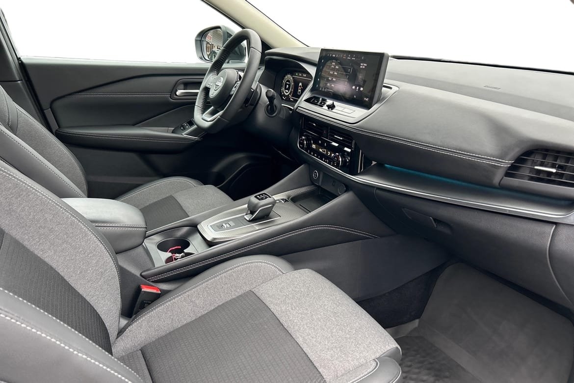 Nissan Qashqai MHEV 158 N-Connecta 2024, bild 7/10