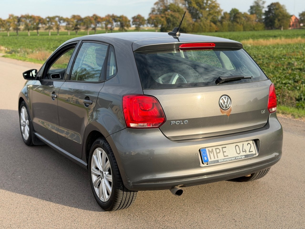 Volkswagen Polo 2010, bild 4/10