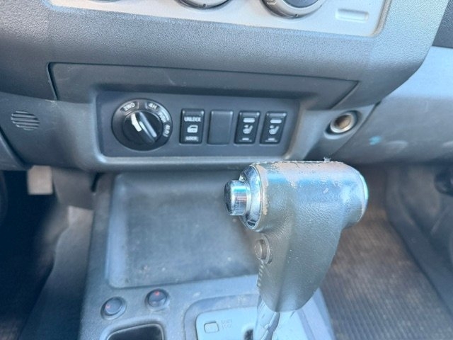 Nissan Navara 2007, bild 8/8