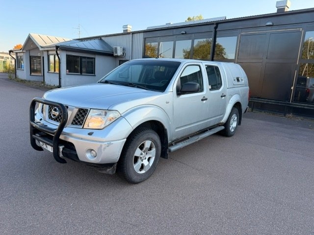 Nissan Navara 2007, bild 2/8
