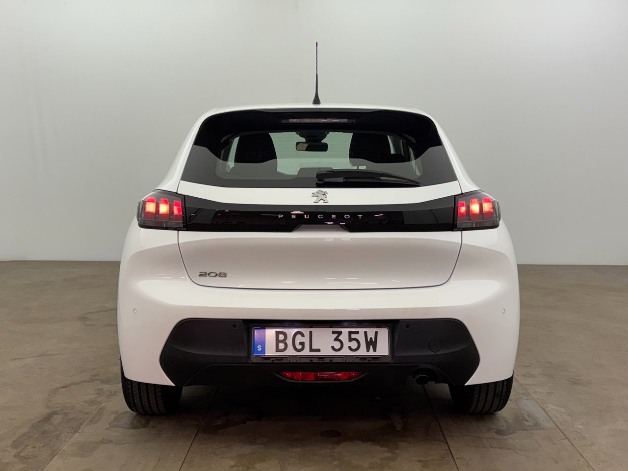 Peugeot 208 2022, kuva 5/10
