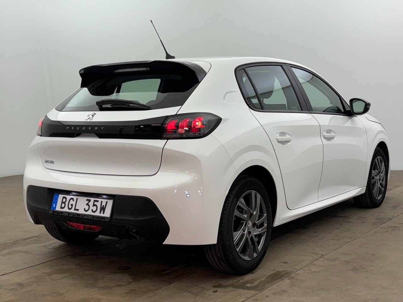 Peugeot 208 2022, kuva 6/10