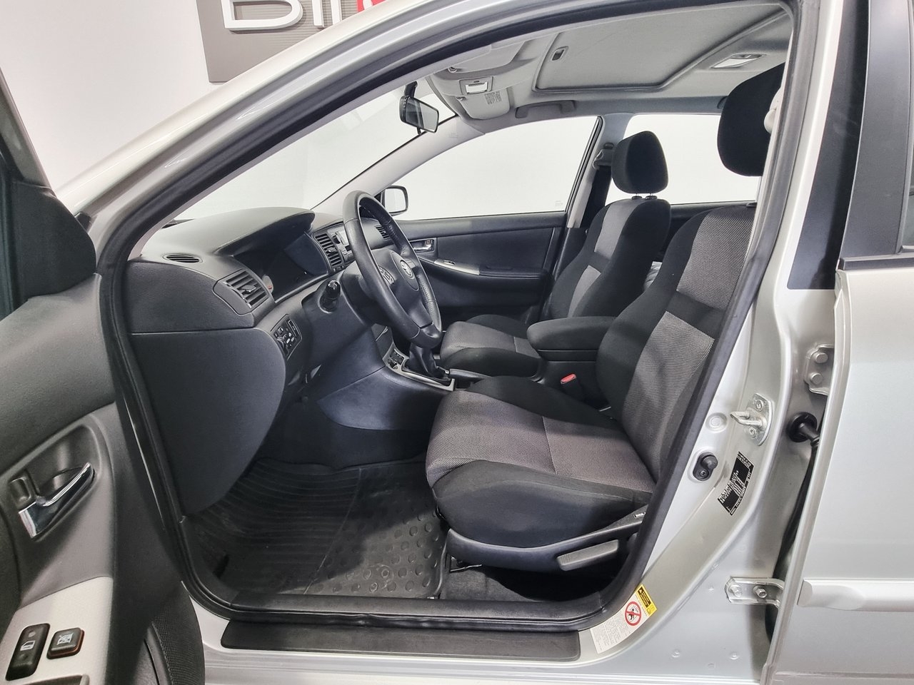 Toyota Corolla 2007, bild 5/10