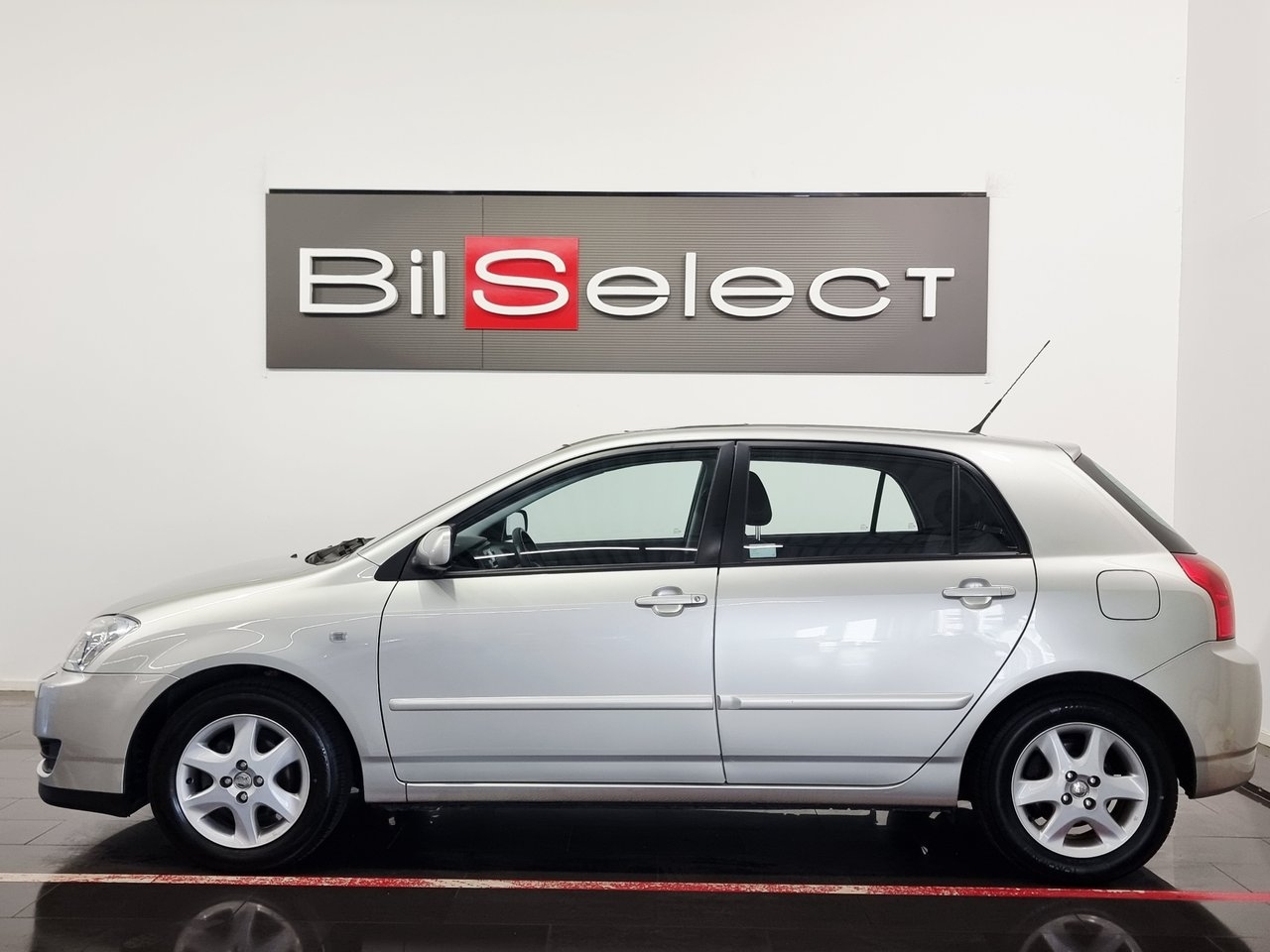 Toyota Corolla 2007, bild 2/10