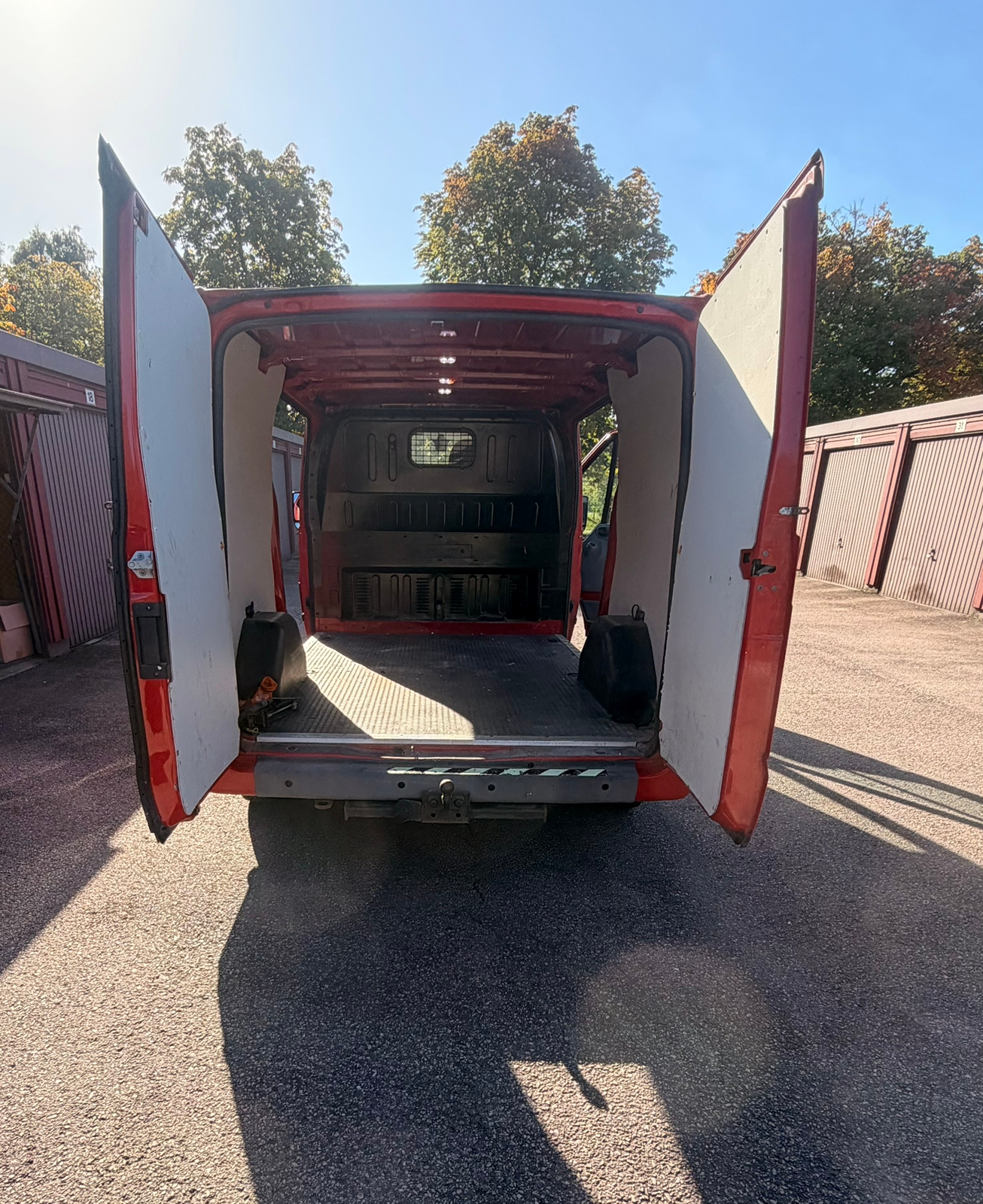 Ford Transit T300 2.2 TDCi Manuell 2013, bild 6/10