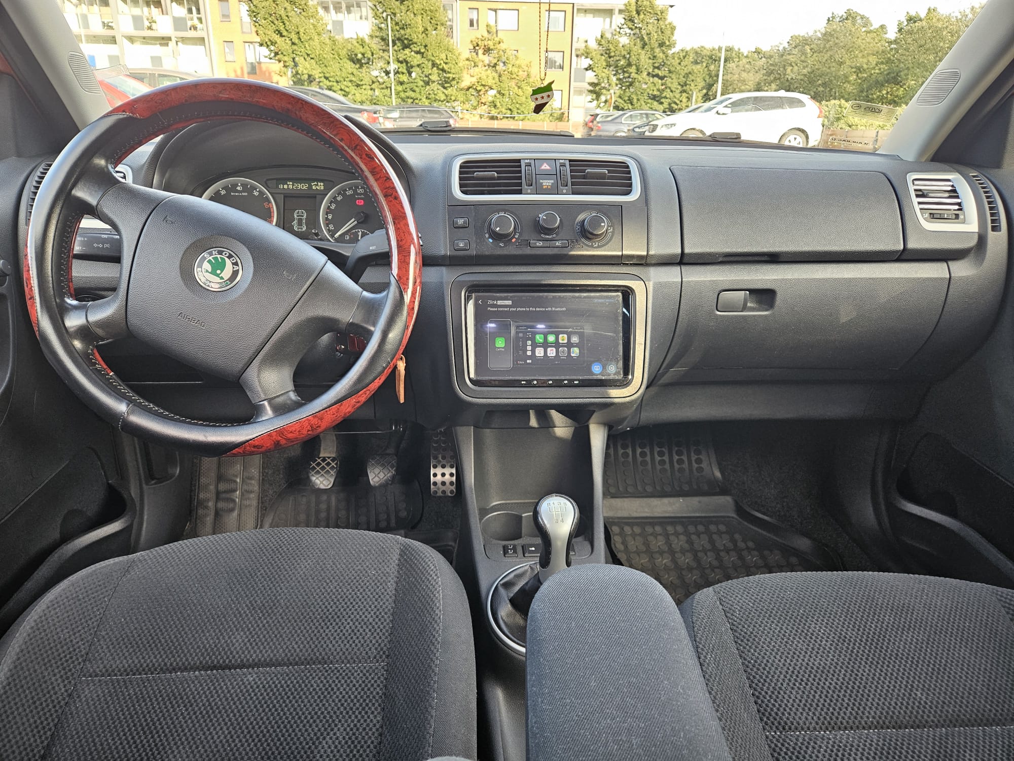 Skoda Fabia Kombi 1.4 Manuell 2009, bild 4/10