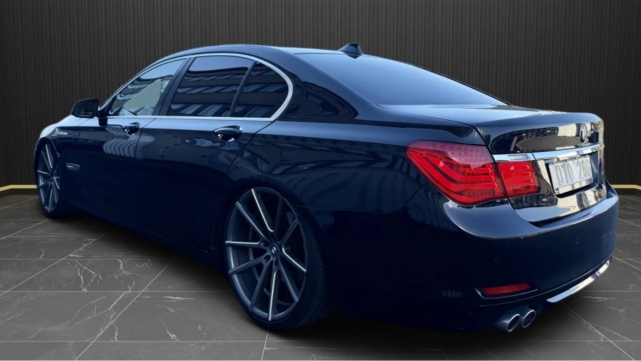 BMW 730 D STEPTRONIC 245HK NYSERVAD 2011, bild 3/8