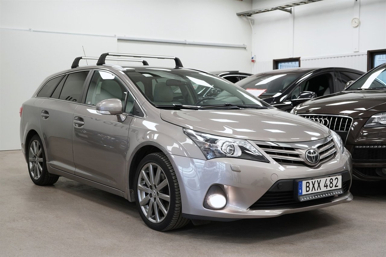Toyota Avensis 2.2 D-4D EXECUTIVE 2014, bild 7/10