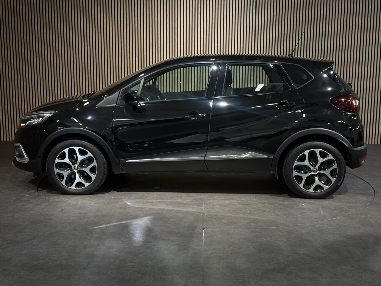 Renault Captur 2018, photo 7/10