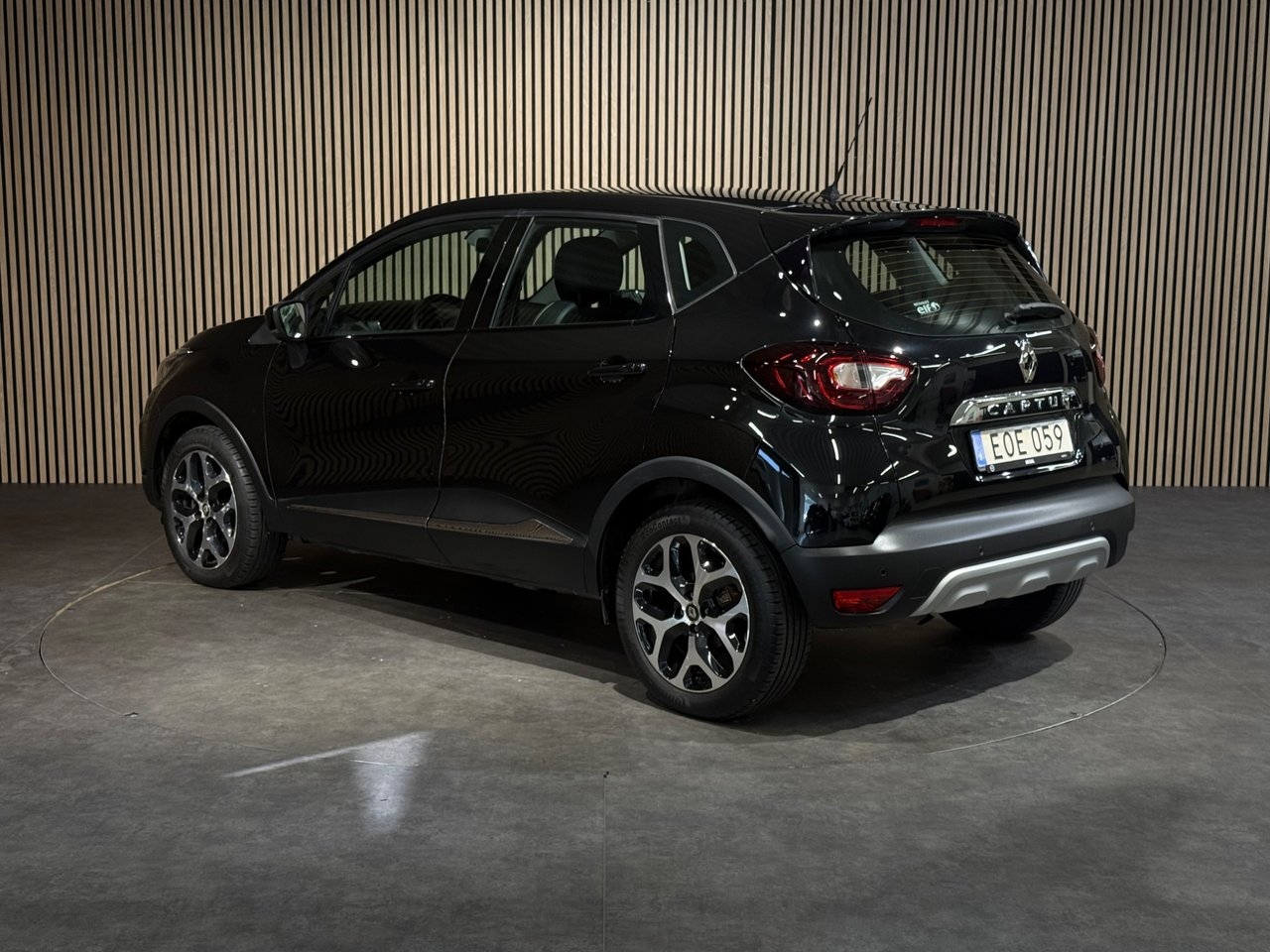 Renault Captur 2018, photo 6/10
