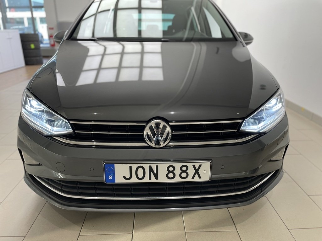 Volkswagen Golf 2020, photo 3/10