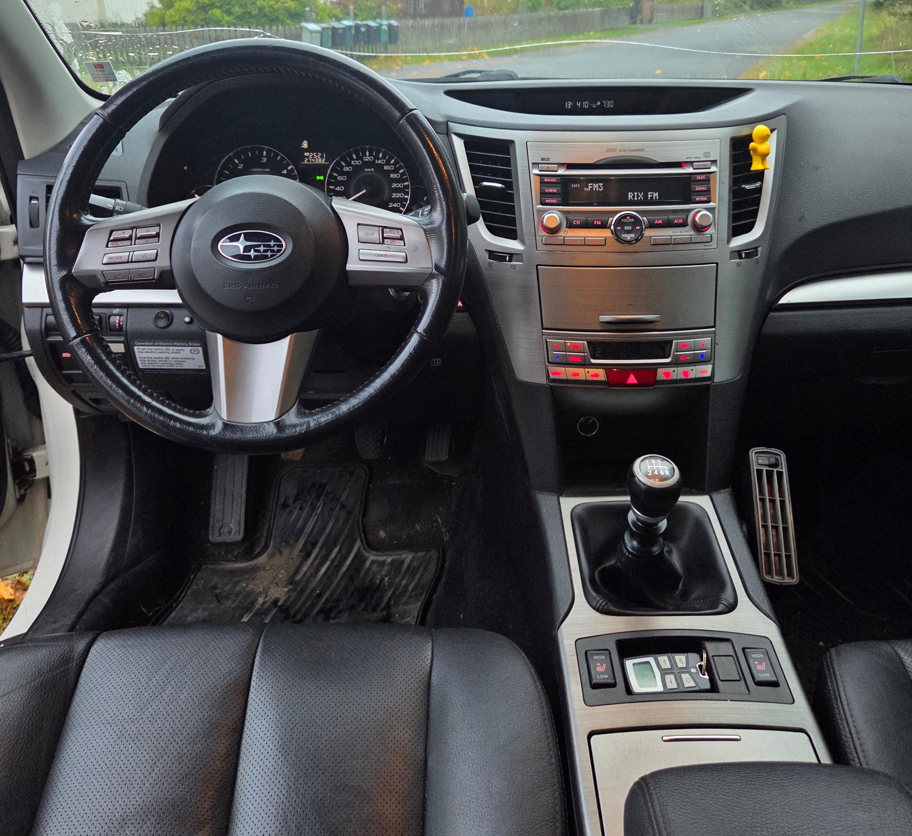 Subaru Outback 2.0 4WD Manuell 2011, bild 3/5