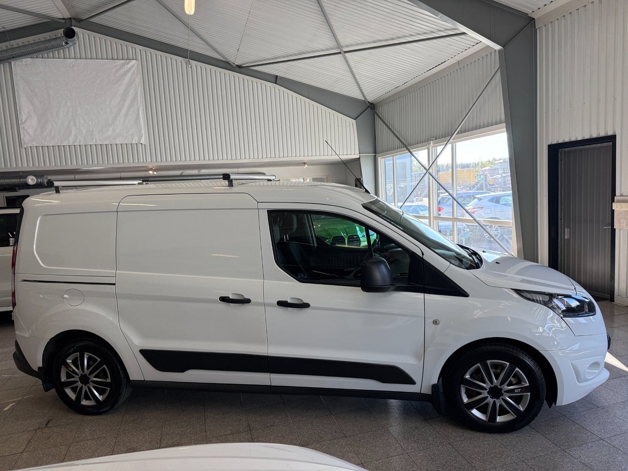 Ford Transit Connect 2016, bild 2/10