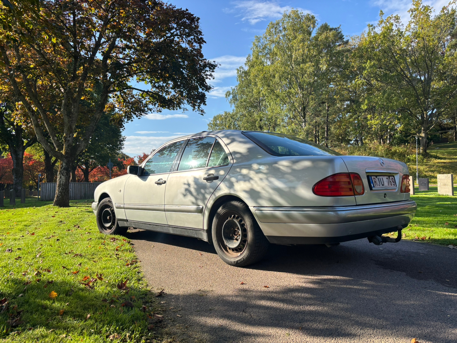 Mercedes-Benz E 280 Automatisk 1999, kuva 4/8
