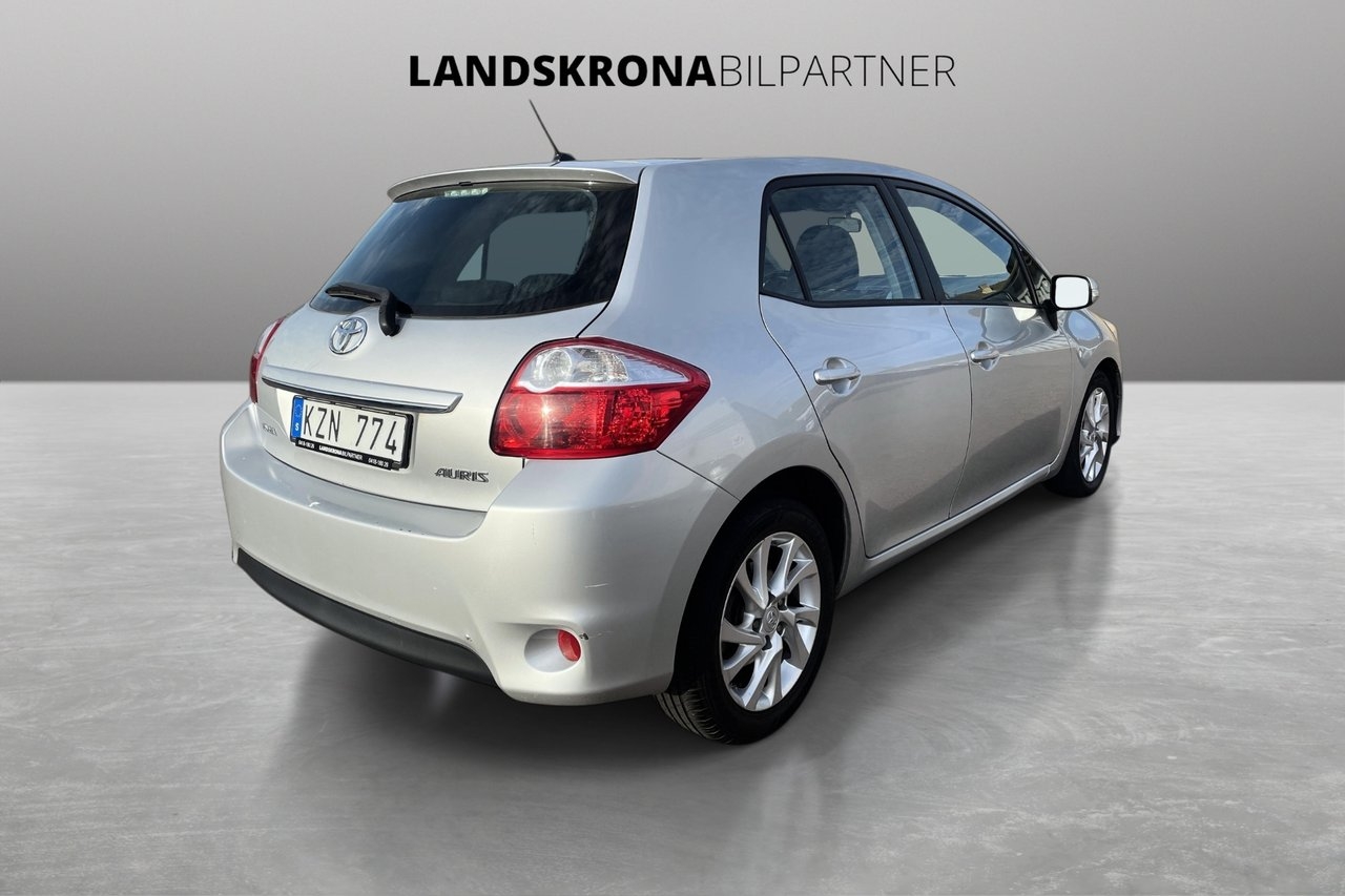 Toyota Auris 1.4 D-4D 2010, photo 5/10