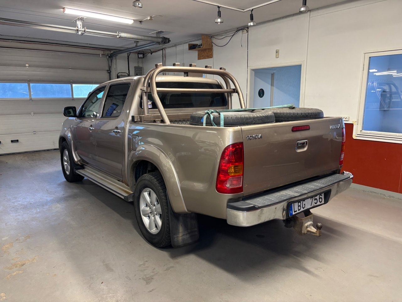 Toyota HiLux Dubbelhytt 3.0 D-4D 4x4 2010, bild 4/10