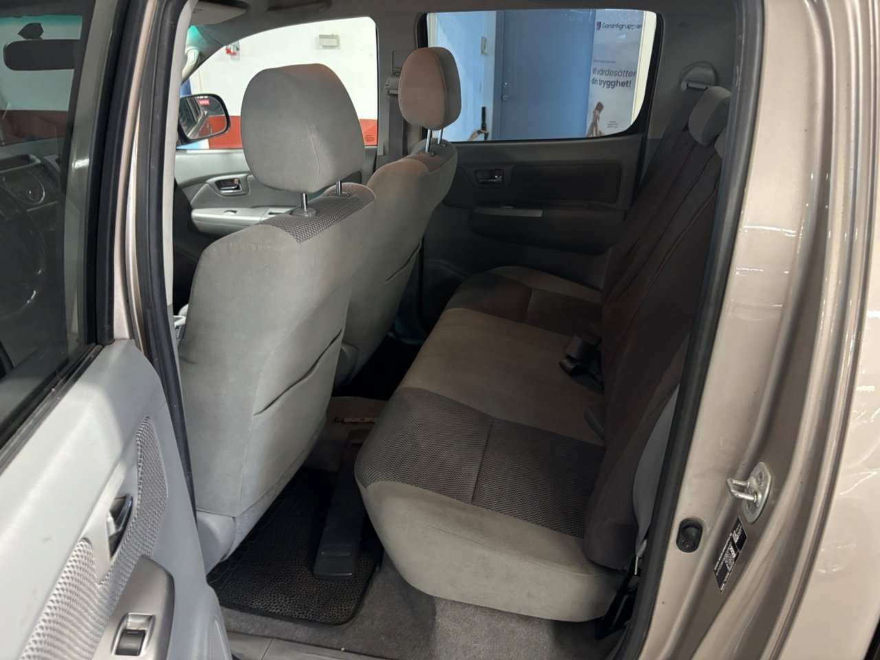 Toyota HiLux Dubbelhytt 3.0 D-4D 4x4 2010, bild 7/10