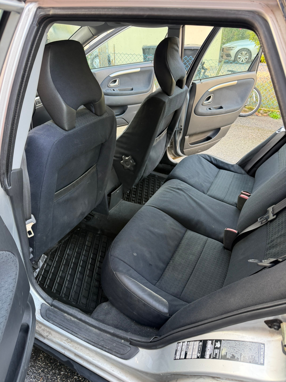 Volvo V40 2.0T Manuell 2003, bild 6/7
