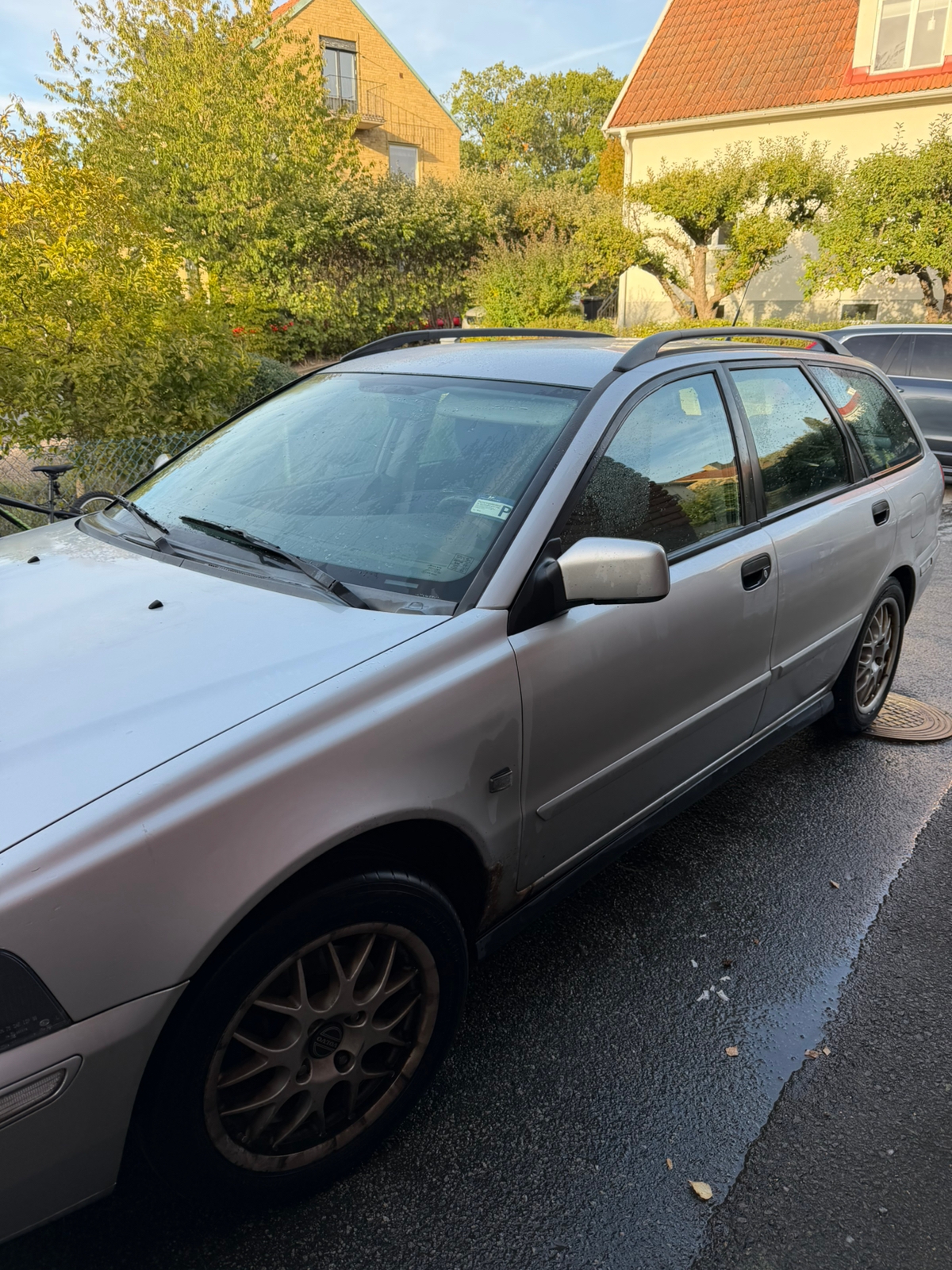 Volvo V40 2.0T Manuell 2003, bild 4/7