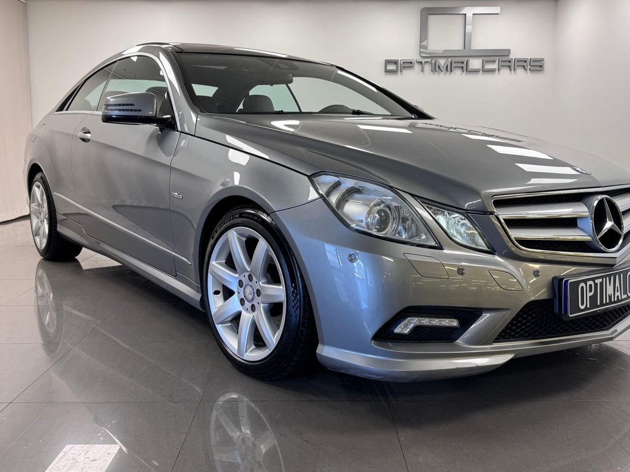 Mercedes-Benz E 2010, bild 2/10