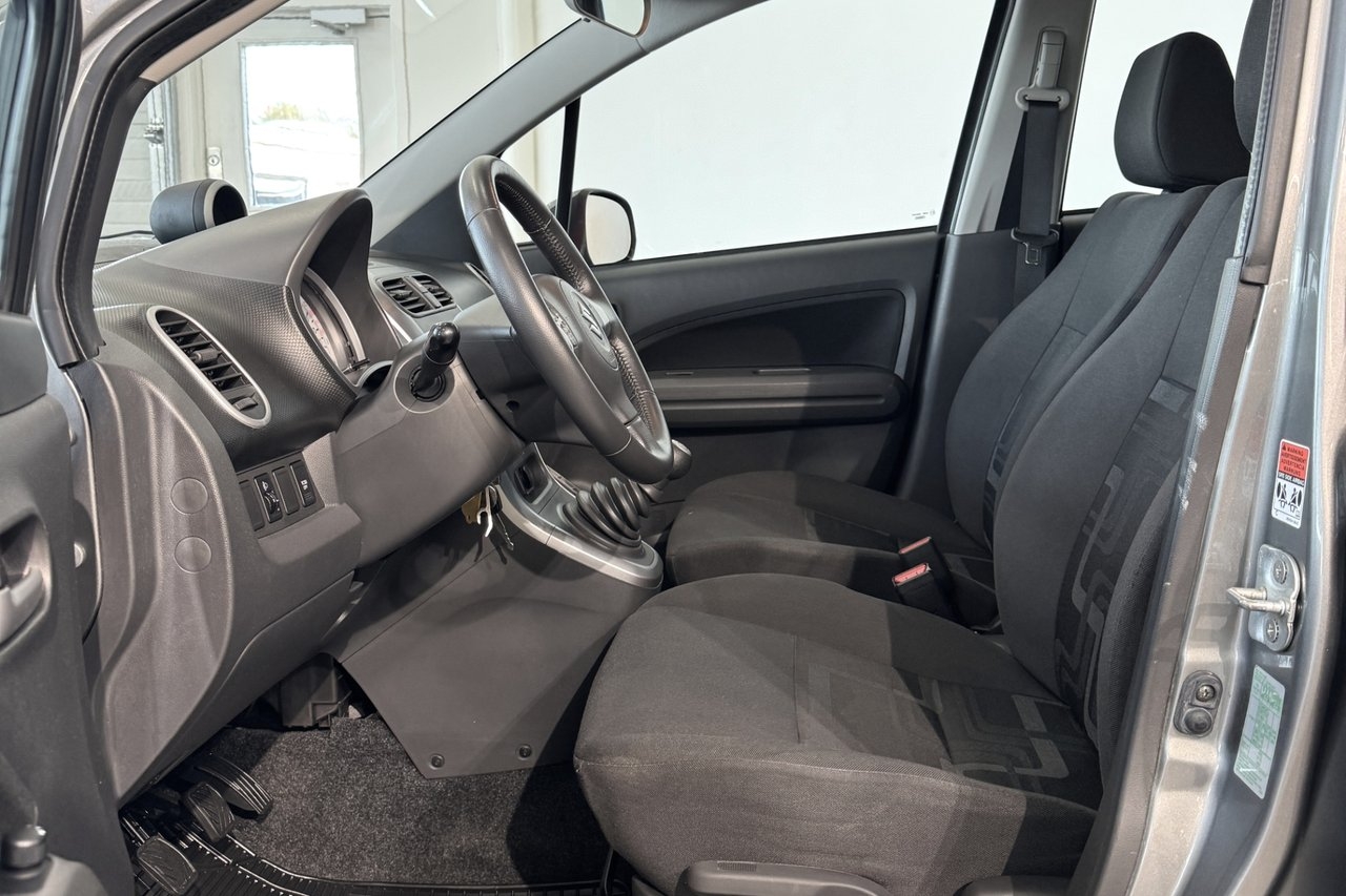 Suzuki Splash 2011, bild 5/7