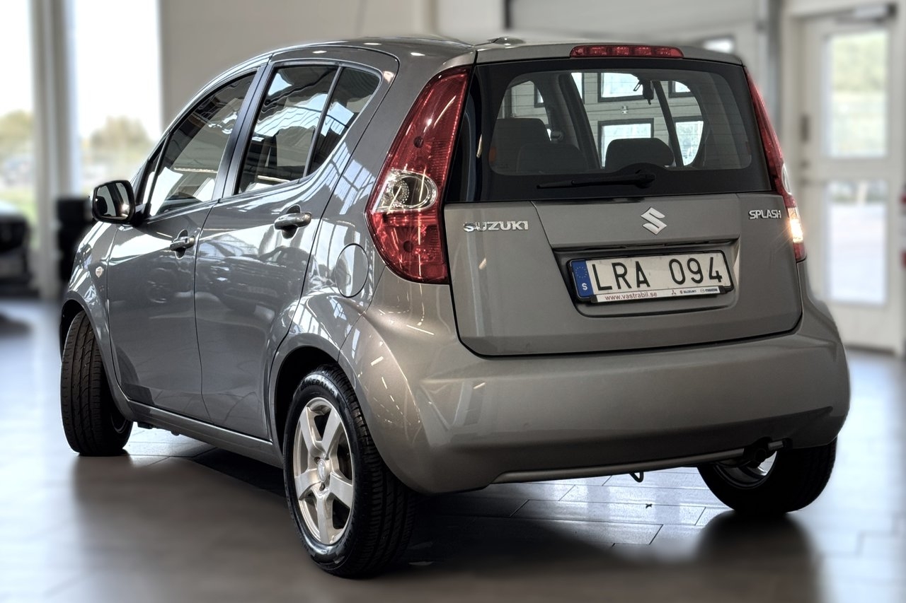 Suzuki Splash 2011, bild 3/7