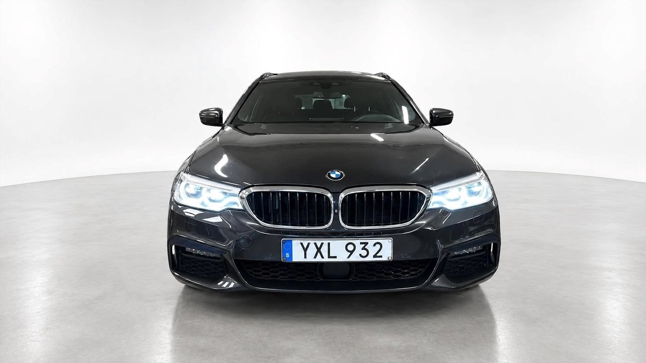 BMW 520 d xDrive Touring M-sport 190hk 2019, photo 2/10