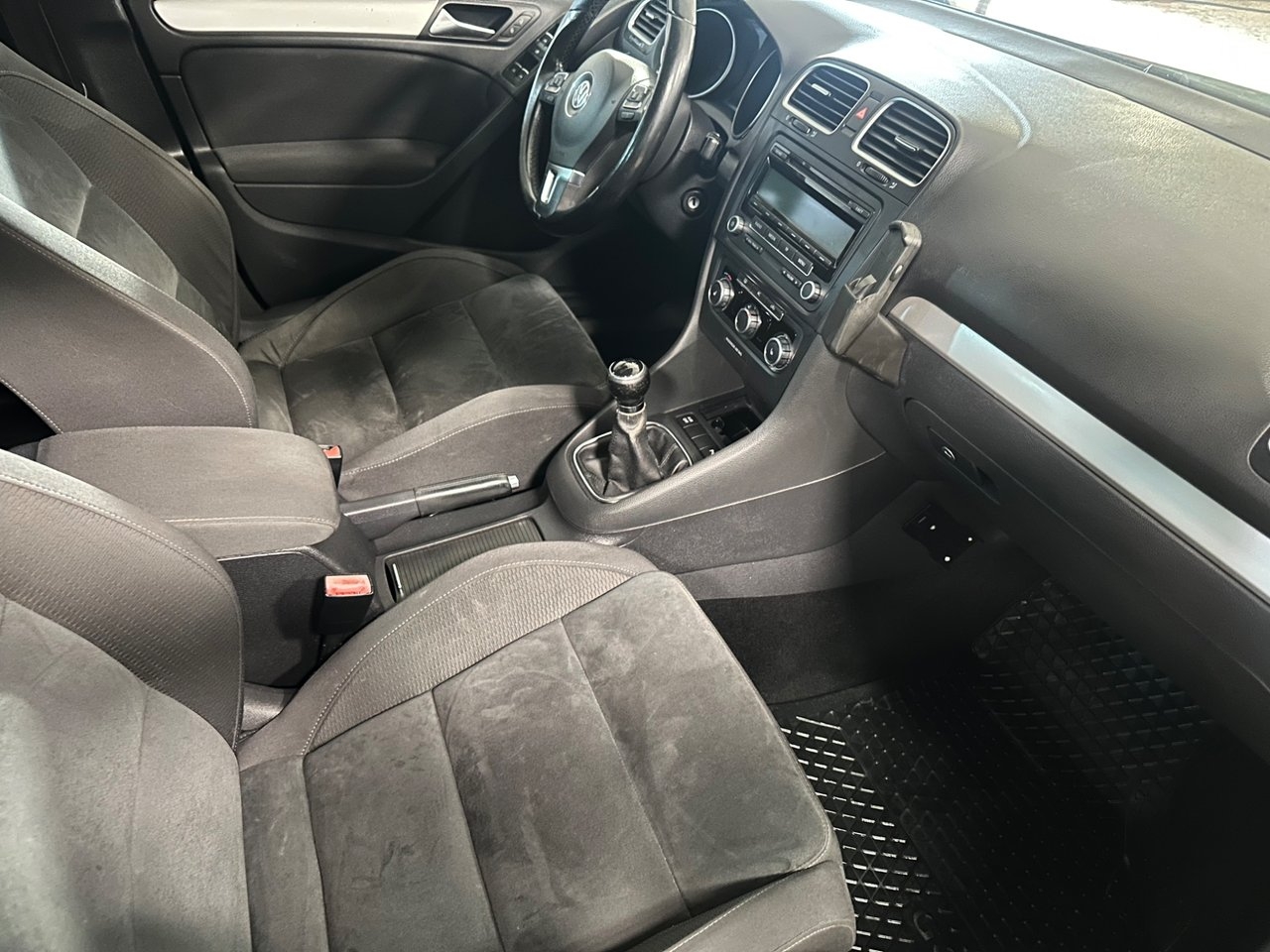 Volkswagen Golf 2010, bild 7/10
