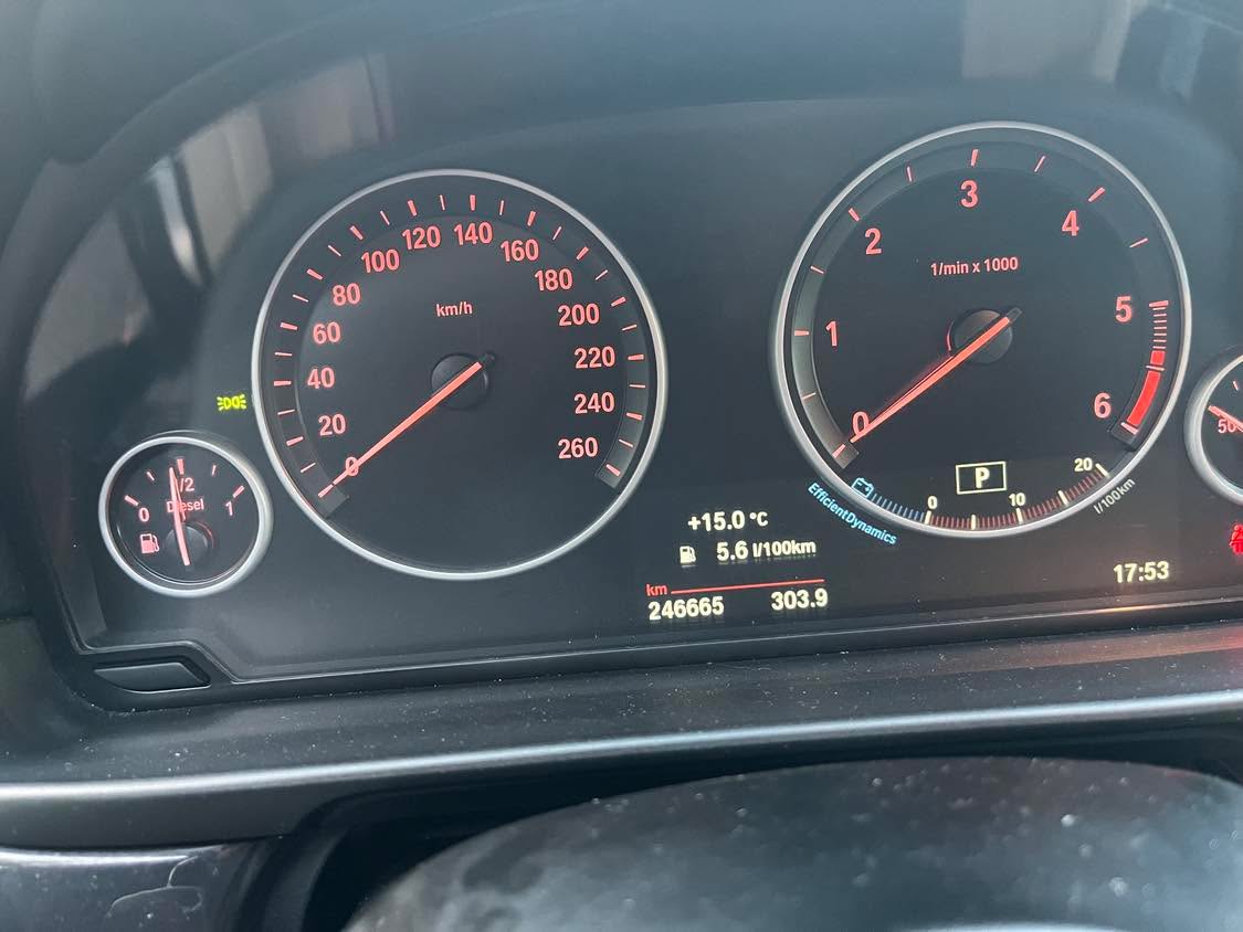 BMW 520 d xDrive Touring Steptronic 2016, bild 4/7