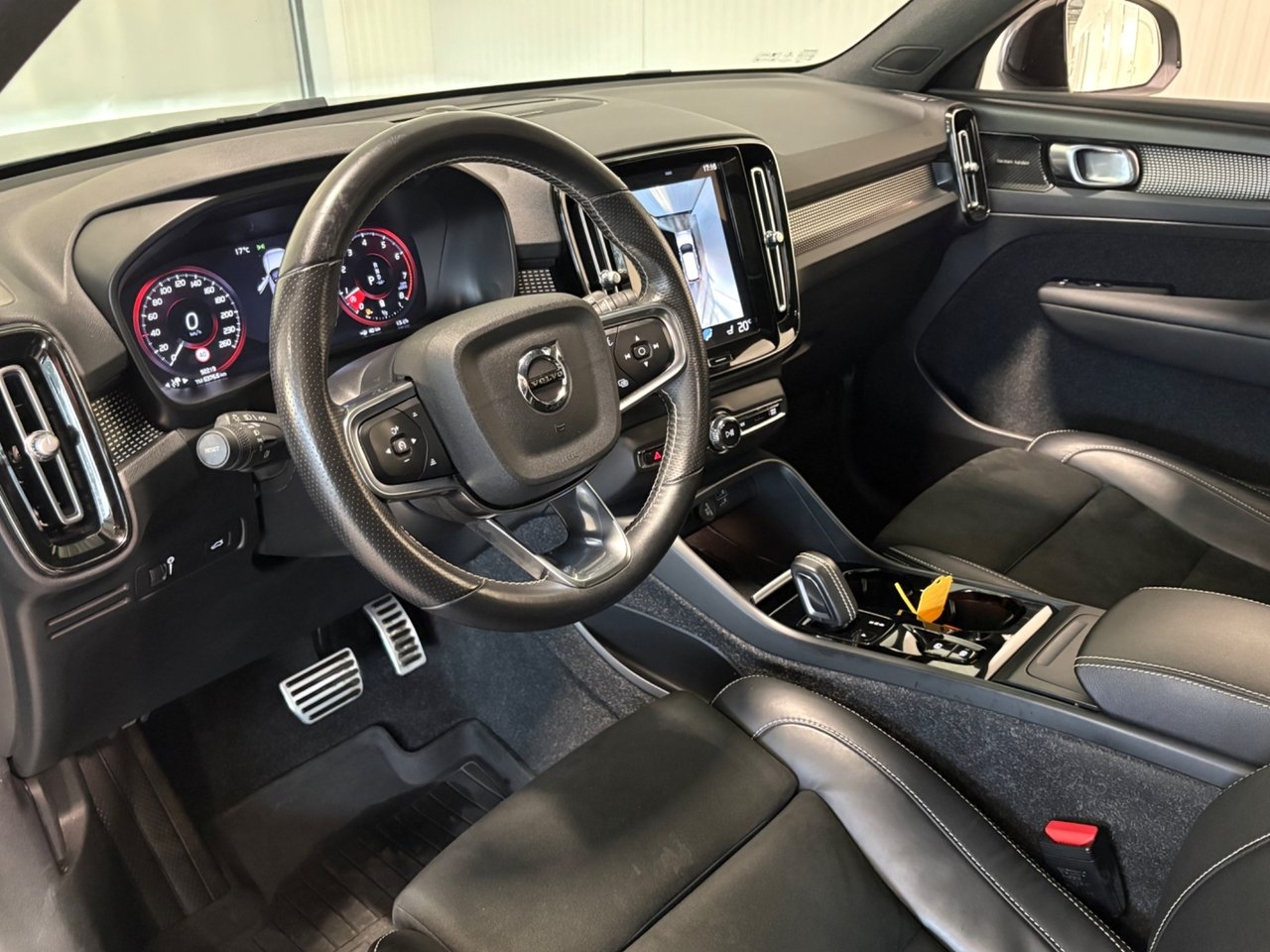 Volvo XC40 2021, bild 7/10