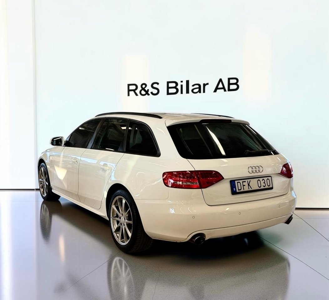 Audi A4 2011, bild 4/10