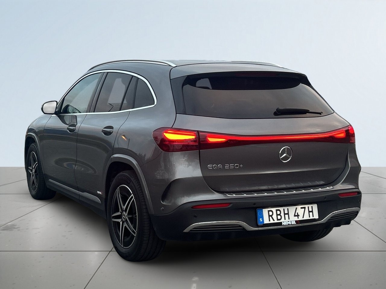 Mercedes-Benz EQA 250+ AMG Advanced MOMS 2025, bild 4/10