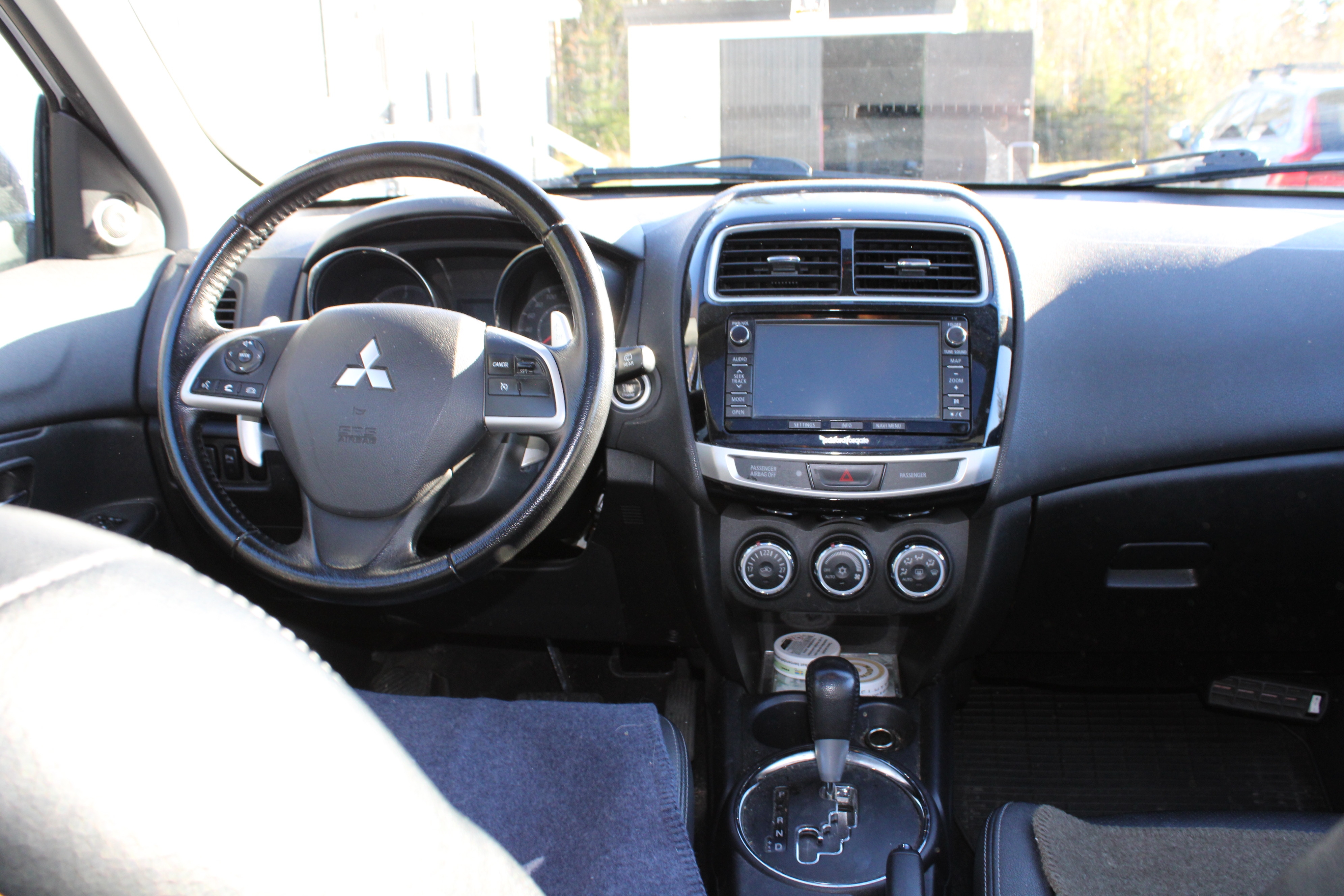Mitsubishi ASX 2015, bild 2/10