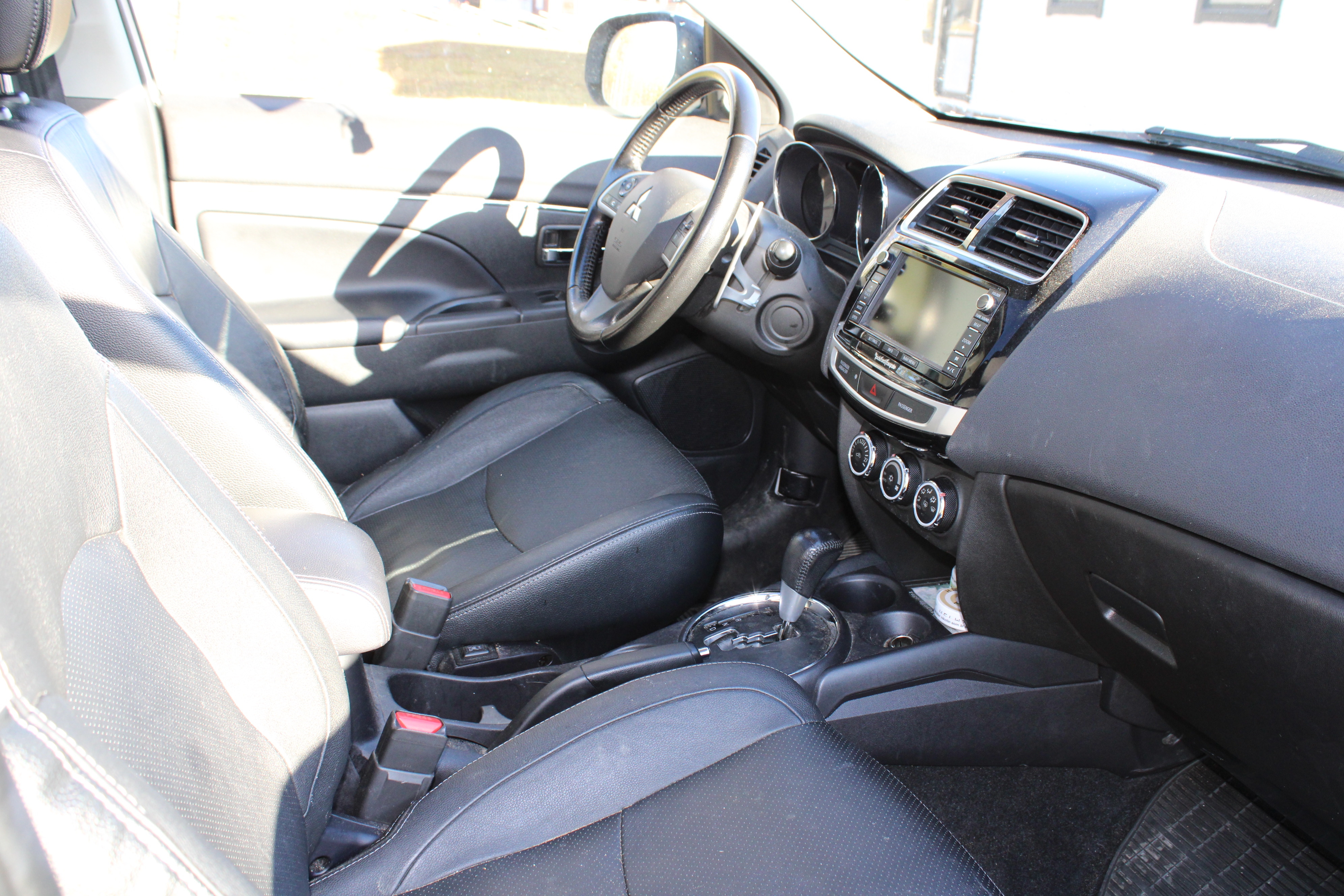 Mitsubishi ASX 2015, bild 3/10