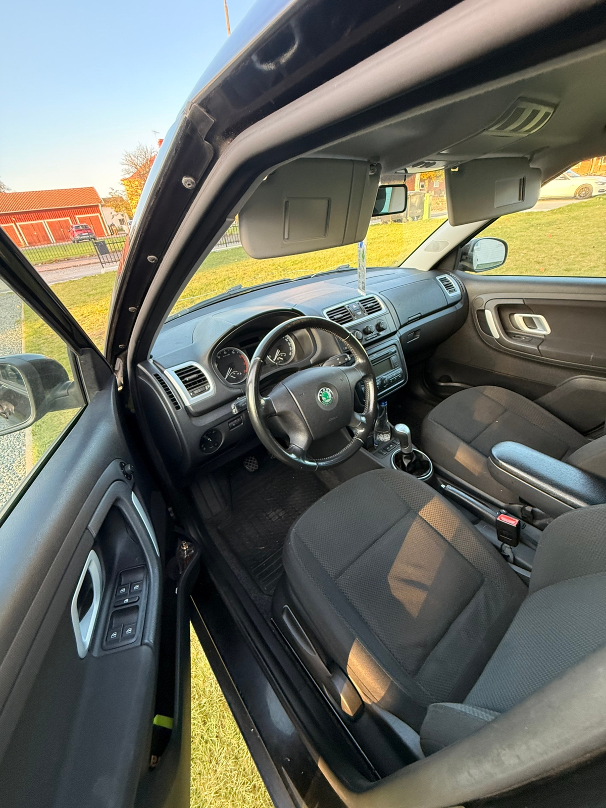 Skoda Fabia 1.2 Manuell 2008, bild 5/6