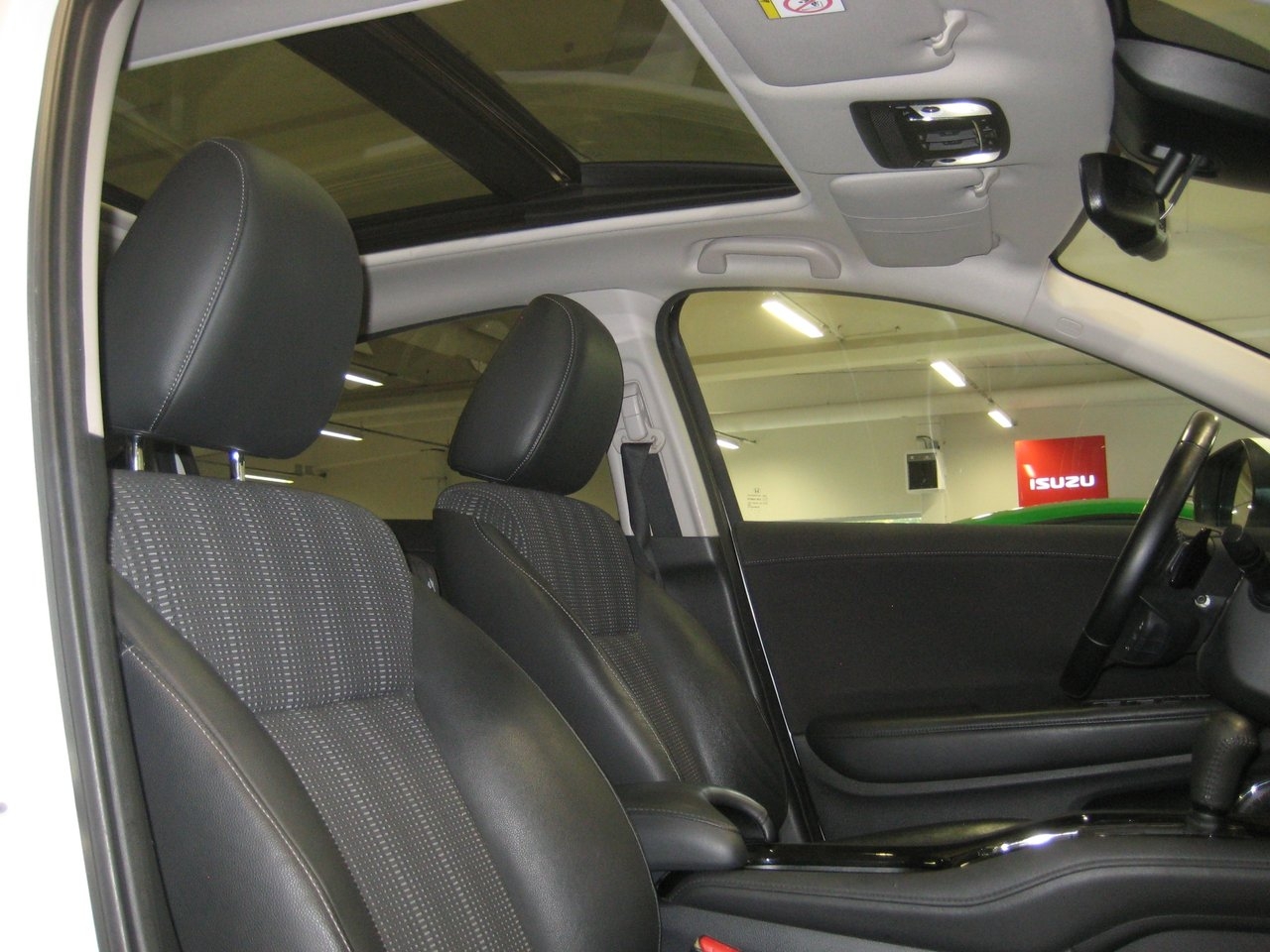 Honda HR-V 1.5 i-VTEC CVT Euro 6 2018, photo 7/10