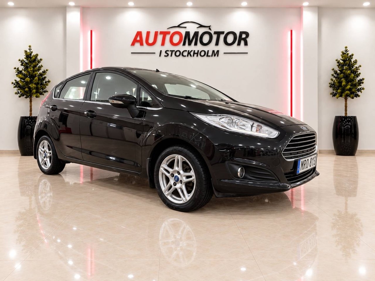 Ford Fiesta 2015, bild 2/10