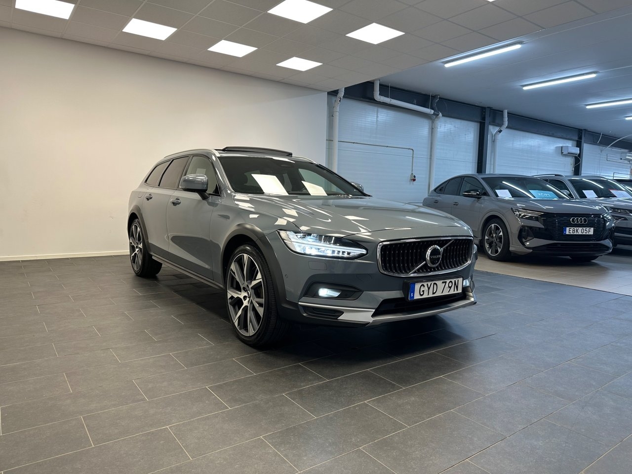 Volvo V90 Cross Country 2022, bild 6/10