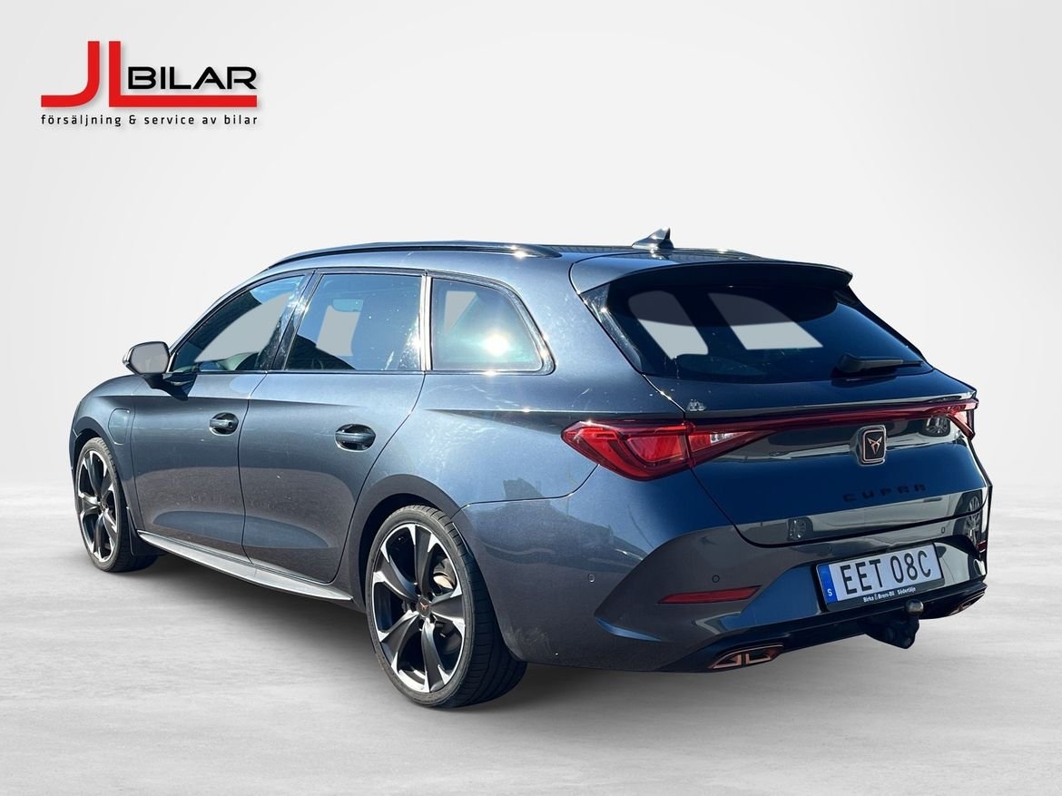 Cupra Leon VZ 245 hk Hybrid 2024, bild 4/8