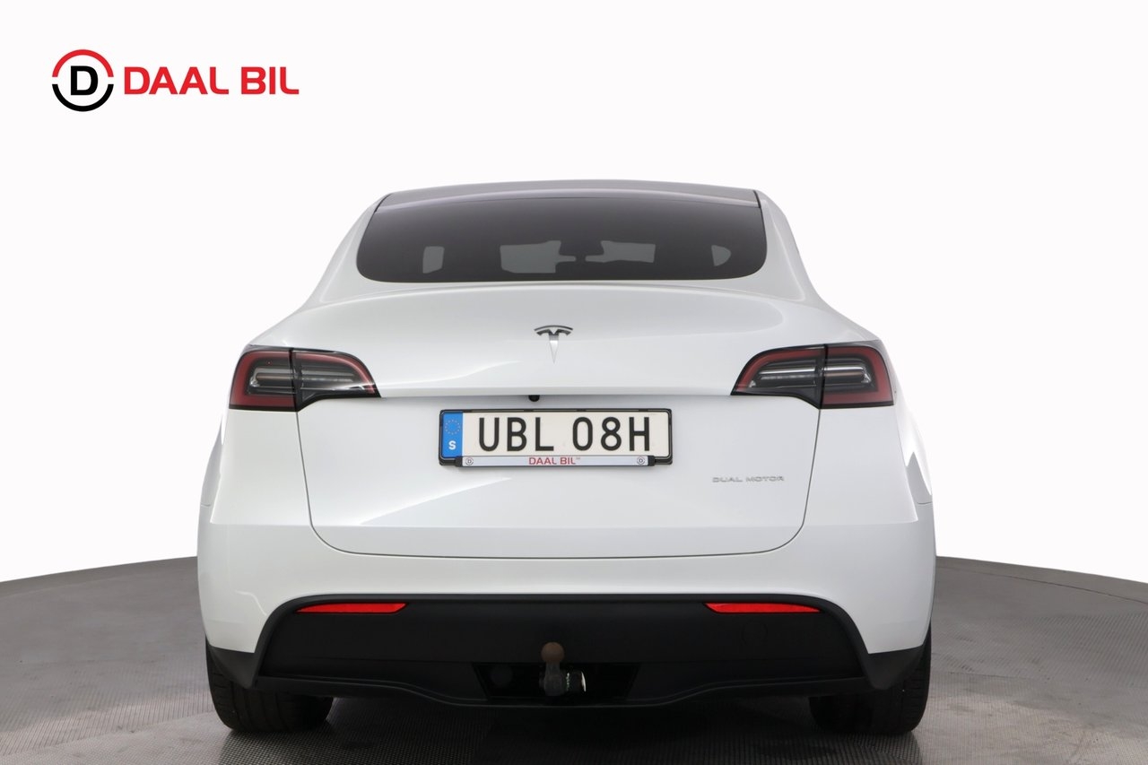 Tesla Model Y 2023, bild 7/10